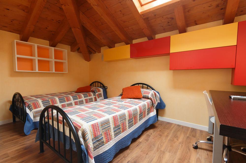 Il Gelsomino Bed & Breakfast Ferno Luaran gambar
