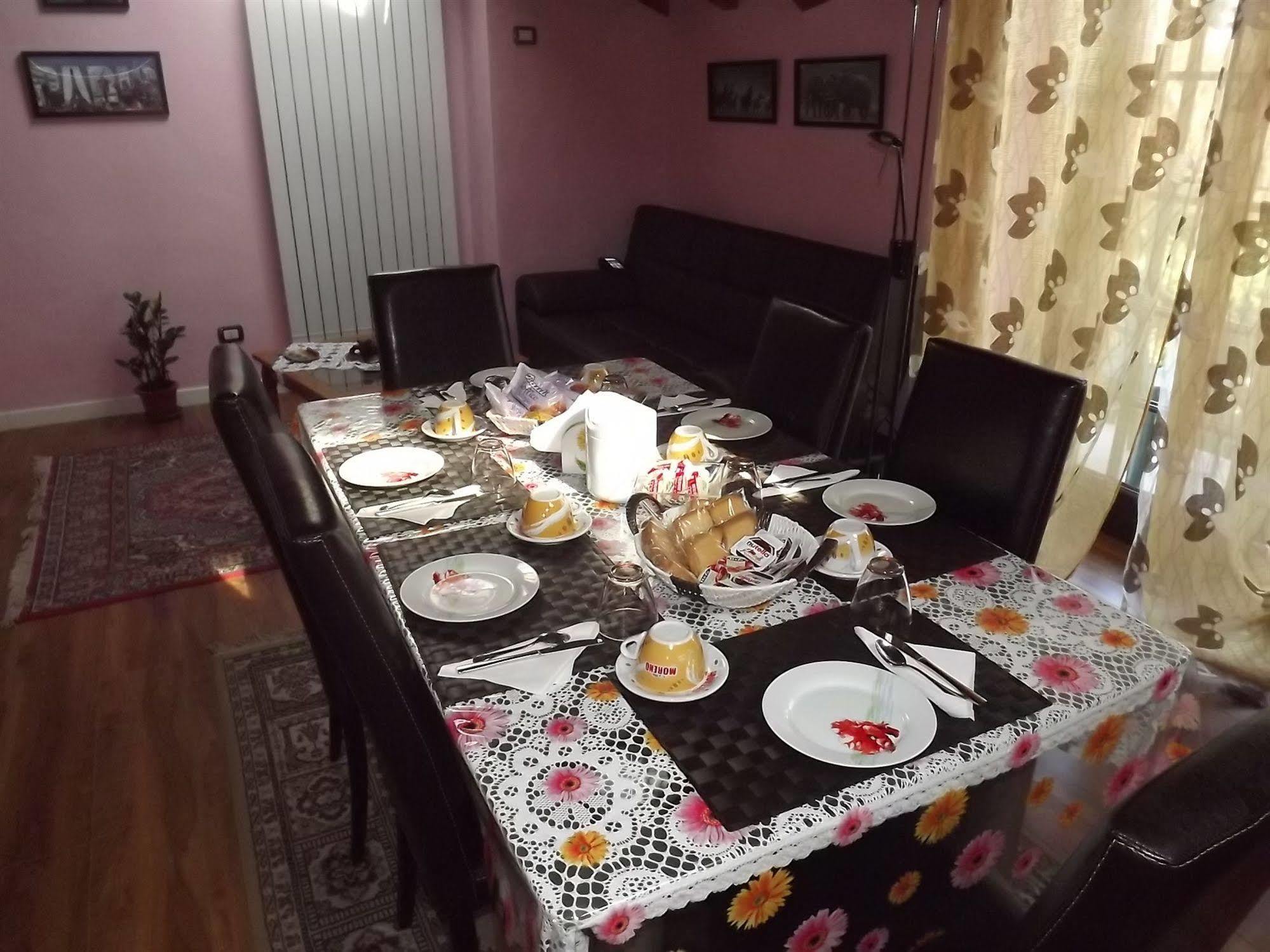 Il Gelsomino Bed & Breakfast Ferno Luaran gambar